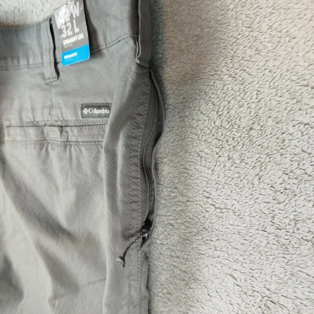 NWT Columbia Omni Shade Gray Pants Men's 44X32 Outdoors Hiking‎ Travel UPF 50